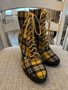 Plaid Lace-Up Ankle Boots in Yellow and Black